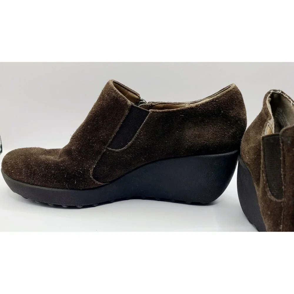 Aerosoles Boots Ankle Booties Brown Suede Wedge Heel Zip-Up Size 5.5 - Picture 3 of 11